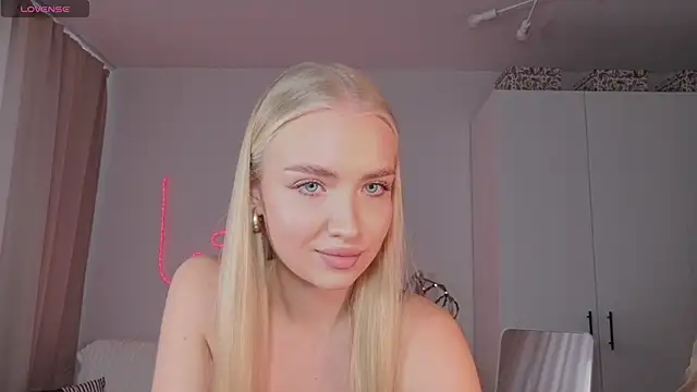 TessaGrays online show from 02/21/26, 08:38