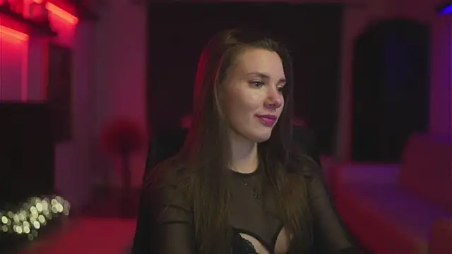 Snapshot of CandyStorm chatting on 11/25/25, 09:48 CandyStorm online show from 11/25/25, 09:48