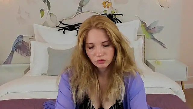 MelissaLiss online show from 10/22/25, 03:11