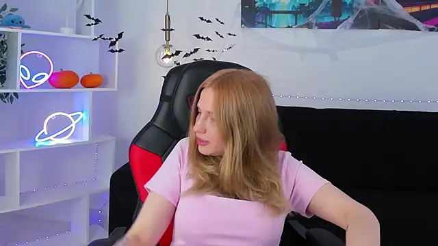 MelissaLiss online show from 10/25/25, 03:12