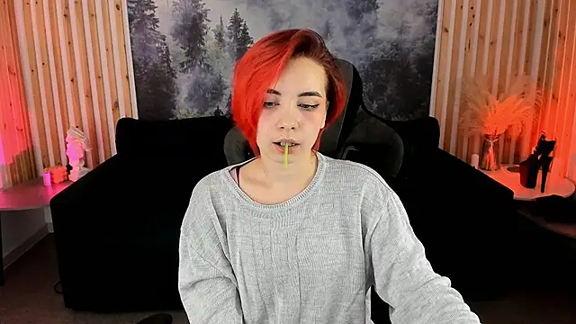 Snapshot of MarcelineChi chatting on 10/23/25, 06:12 MarcelineChi online show from 10/23/25, 06:12