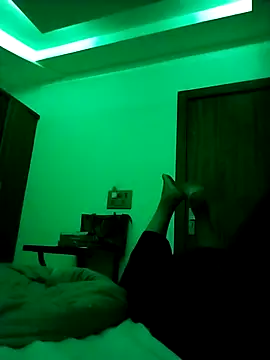 Snapshot of Naughtysilk chatting on 02/22/26, 09:27 Naughtysilk online show from 02/22/26, 09:27