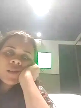 Snapshot of Naughtysilk chatting on 10/26/25, 05:02 Naughtysilk online show from 10/26/25, 05:02