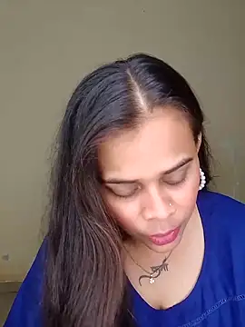 Naughtysilk online show from 10/15/25, 08:17