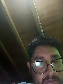 Snapshot of RAJV_ chatting on 10/08/25, 10:10 RAJV online show from 10/08/25, 10:10