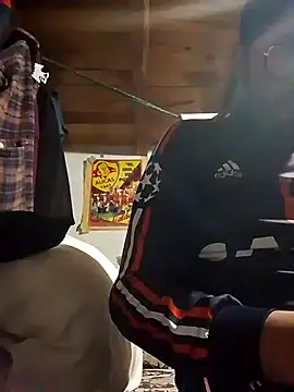 Snapshot of RAJV_ chatting on 10/26/25, 03:23 RAJV online show from 10/26/25, 03:23