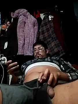 Snapshot of RAJV_ chatting on 10/15/25, 02:25 RAJV online show from 10/15/25, 02:25