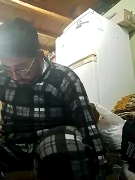 Snapshot of RAJV_ chatting on 10/01/25, 04:06 RAJV online show from 10/01/25, 04:06