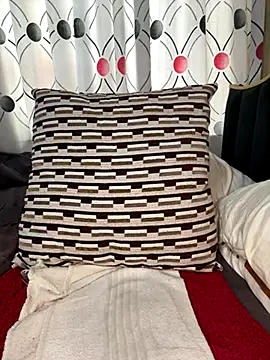 CynnxxxBarb online show from 11/12/25, 05:55