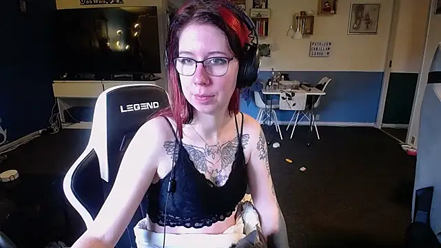 TattooedGirls online show from 10/13/25, 08:16