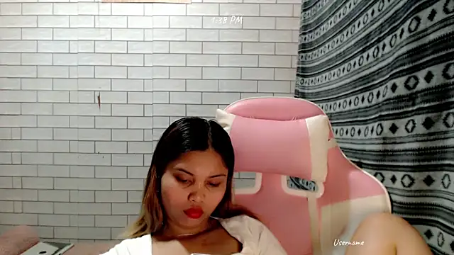 pinay old lover online show from 10/16/25, 05:38