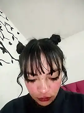 Snapshot of Valentina_Squirt- chatting on 12/02/25, 09:44 Valentina Squirt- online show from 12/02/25, 09:44