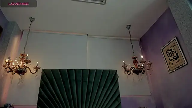 Snapshot of lapitti chatting on 12/21/25, 02:19 lapitti online show from 12/21/25, 02:19