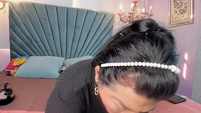 Snapshot of lapitti chatting on 02/14/26, 01:44 lapitti online show from 02/14/26, 01:44