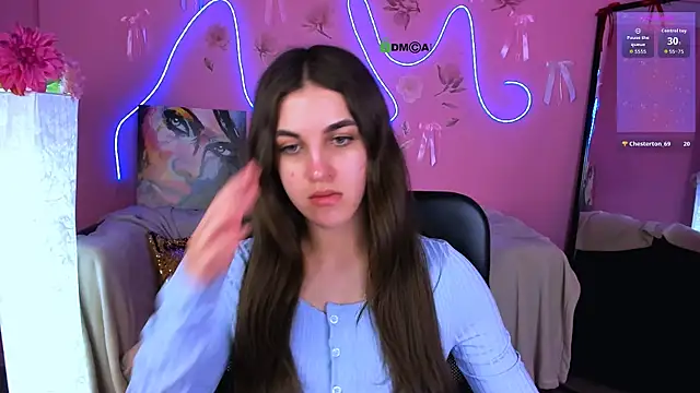 lina fox12 online show from 04/15/26, 01:26