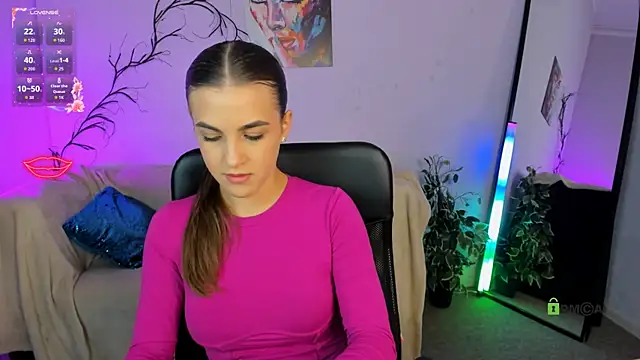 lina fox12 online show from 10/12/25, 12:17