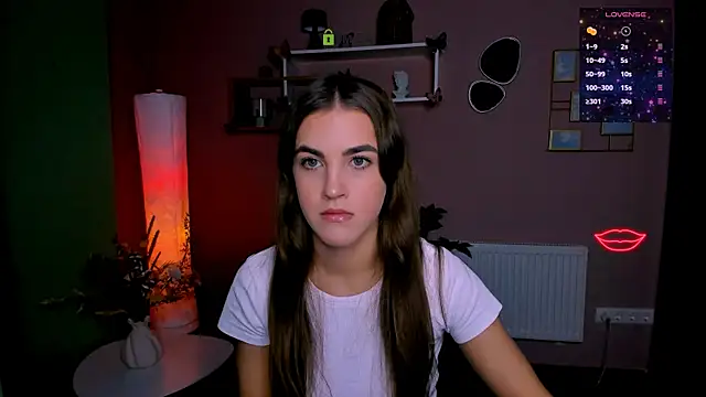 lina fox12 online show from 11/10/25, 01:27