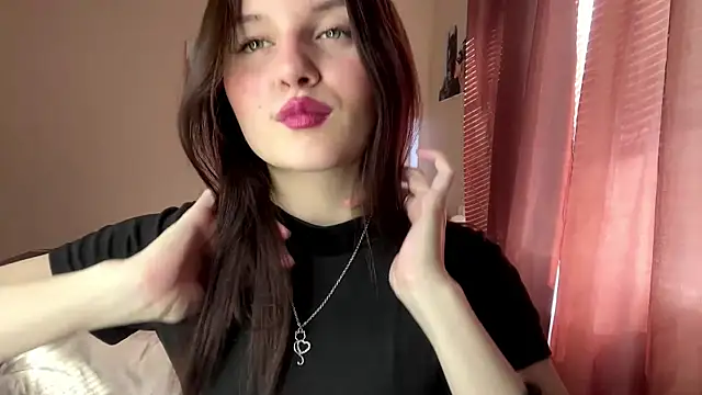 JanellHousen online show from 05/04/26, 05:11
