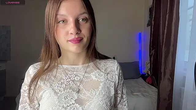 JanellHousen online show from 07/12/26, 05:08