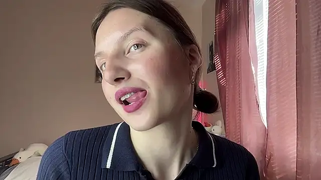 JanellHousen online show from 06/11/26, 05:15