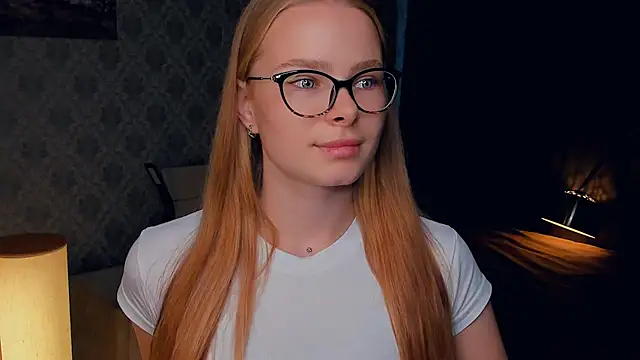 LibbyVenzeio online show from 10/08/25, 07:10