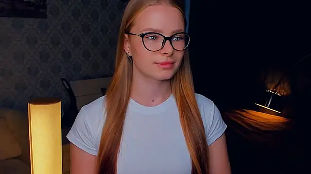 LibbyVenzeio online show from 10/07/25, 07:09