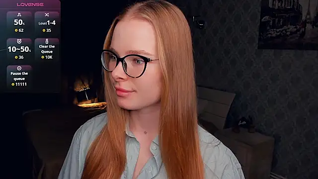 LibbyVenzeio online show from 11/12/25, 08:07