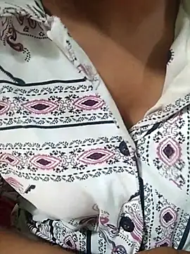 PEEHU-50 online show from 07/03/26, 03:24