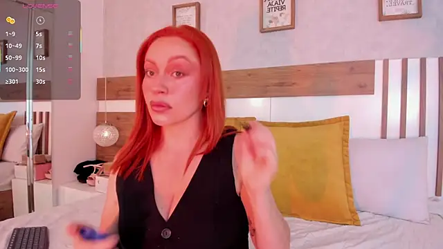 LucianaWainN online show from 11/19/25, 01:44