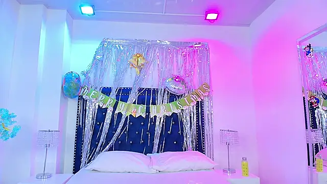 Gabriela milani online show from 12/18/25, 07:18