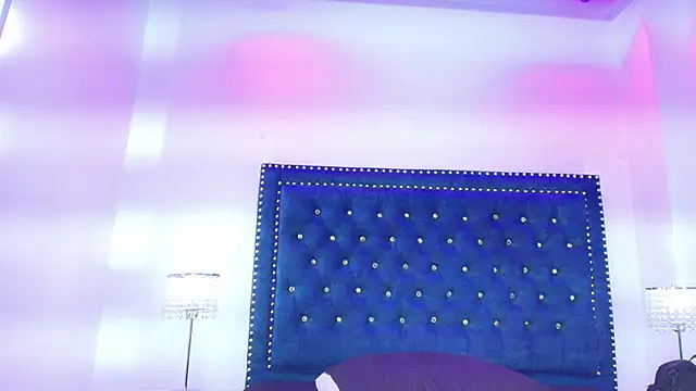 Gabriela milani online show from 04/22/26, 07:09