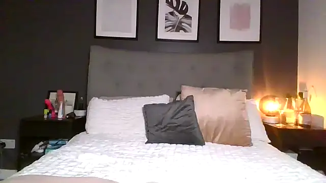 ThirstygirlCeCe online show from 10/31/25, 09:00