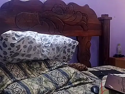 fayola20 online show from 11/12/25, 12:53