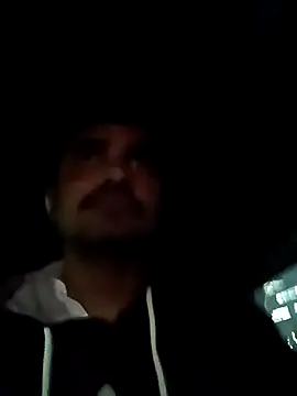 Snapshot of puneriboy32 chatting on 11/14/25, 04:10 puneriboy32 online show from 11/14/25, 04:10