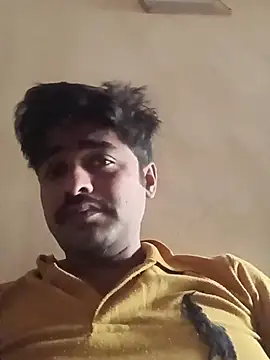 Snapshot of puneriboy32 chatting on 11/11/25, 02:06 puneriboy32 online show from 11/11/25, 02:06