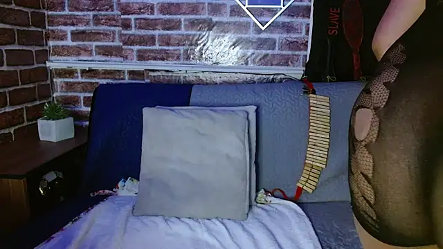 scarlet queen   online show from 02/02/26, 11:37