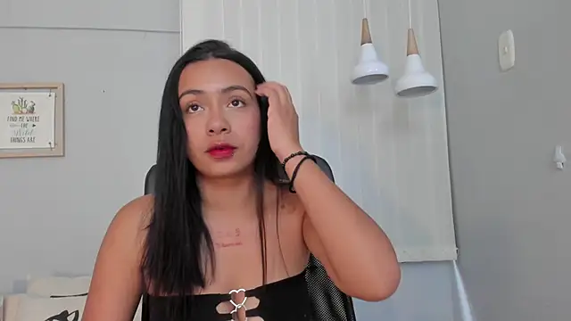 Lilo Rose online show from 11/08/25, 12:09