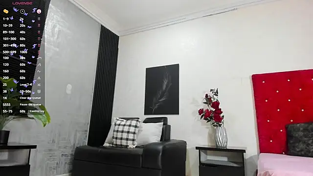 Luciaoregon online show from 04/09/26, 01:17