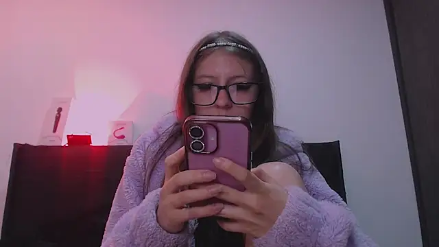 Snapshot of stiven_1_ chatting on 11/10/25, 10:48 stiven 1 online show from 11/10/25, 10:48