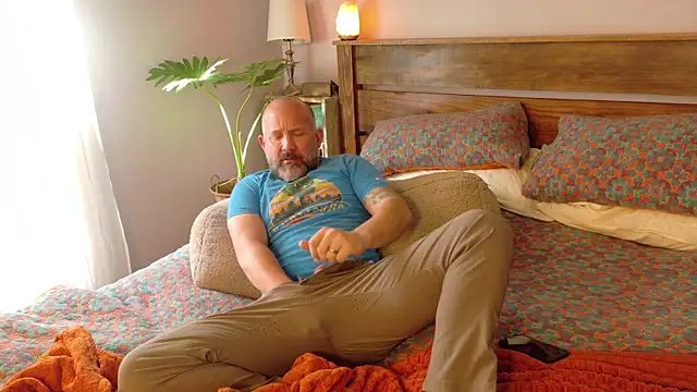 fuckadilf online show from 12/04/25, 03:00