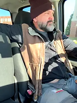 fuckadilf online show from 11/29/25, 06:52