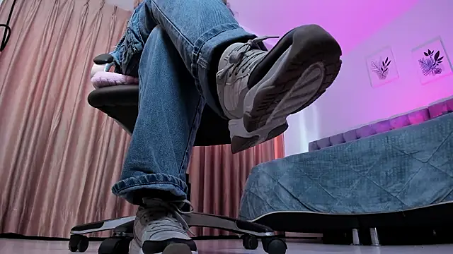 Scarlett  Cooper   online show from 02/02/26, 12:48