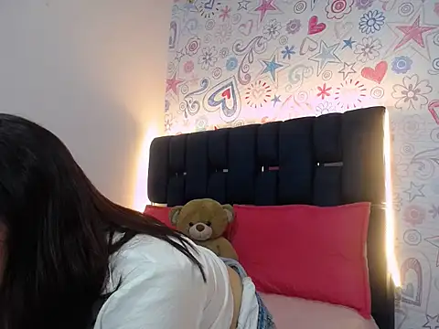 Snapshot of ZAFIRA_KALA chatting on 10/03/25, 01:45 ZAFIRA KALA online show from 10/03/25, 01:45