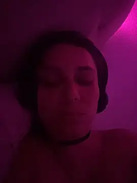 DreadPink online show from 12/16/25, 03:55