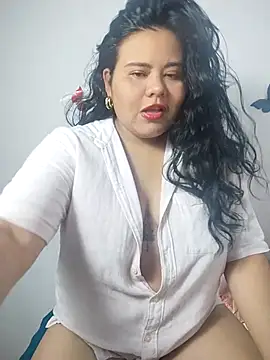 Tania cruz  online show from 01/14/26, 04:27