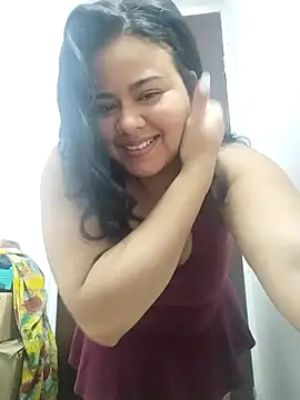 Snapshot of Tania_cruz_ chatting on 05/06/26, 01:31 Tania cruz online show from 05/06/26, 01:31