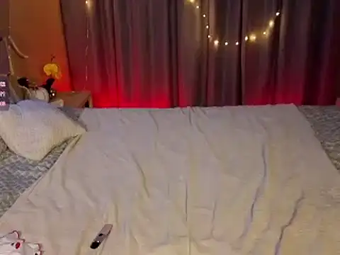 cutieblush online show from 11/26/25, 12:43