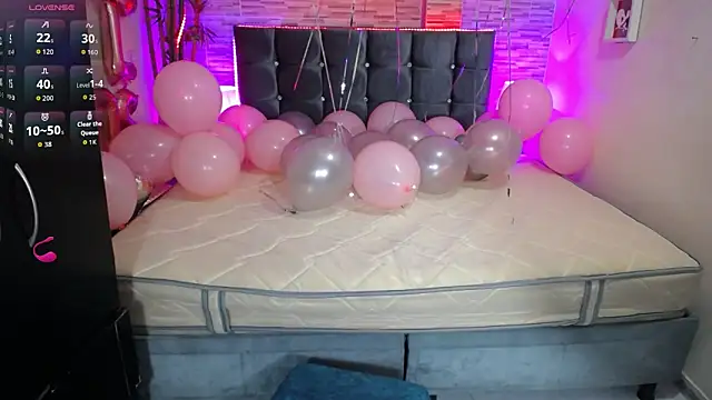 Michellx hot2 online show from 02/17/26, 04:43