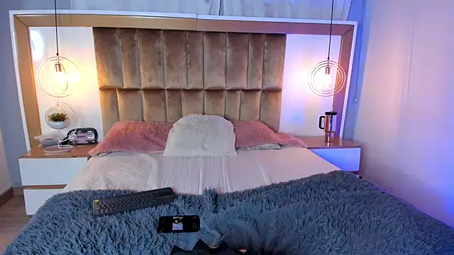 Snapshot of SamyShark chatting on 01/08/26, 05:35 SamyShark online show from 01/08/26, 05:35