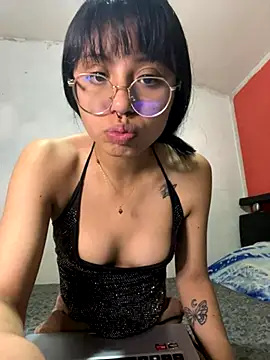 comepitoossss online show from 10/22/25, 12:32